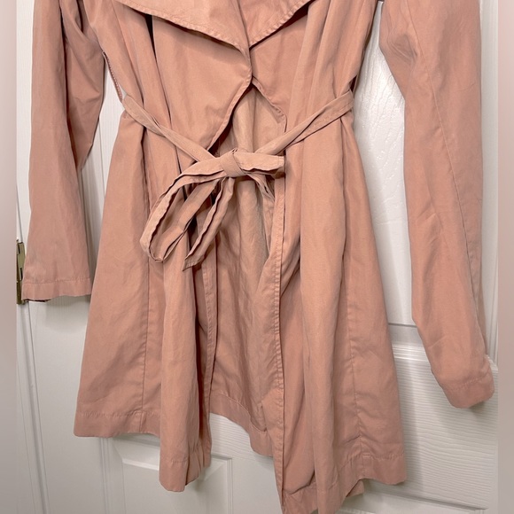 Jacket - Picture 4 of 12